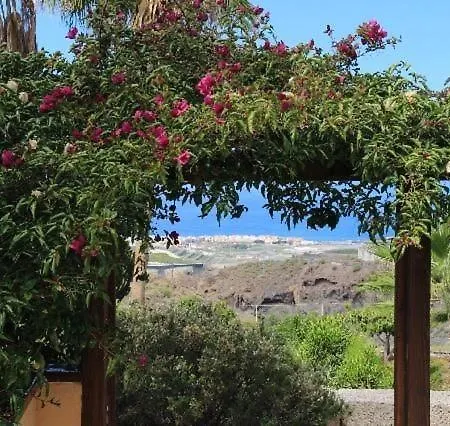 Casa Alhambra Mit Gemeinschaftlichem Pool Holiday home Guia de Isora (Tenerife)